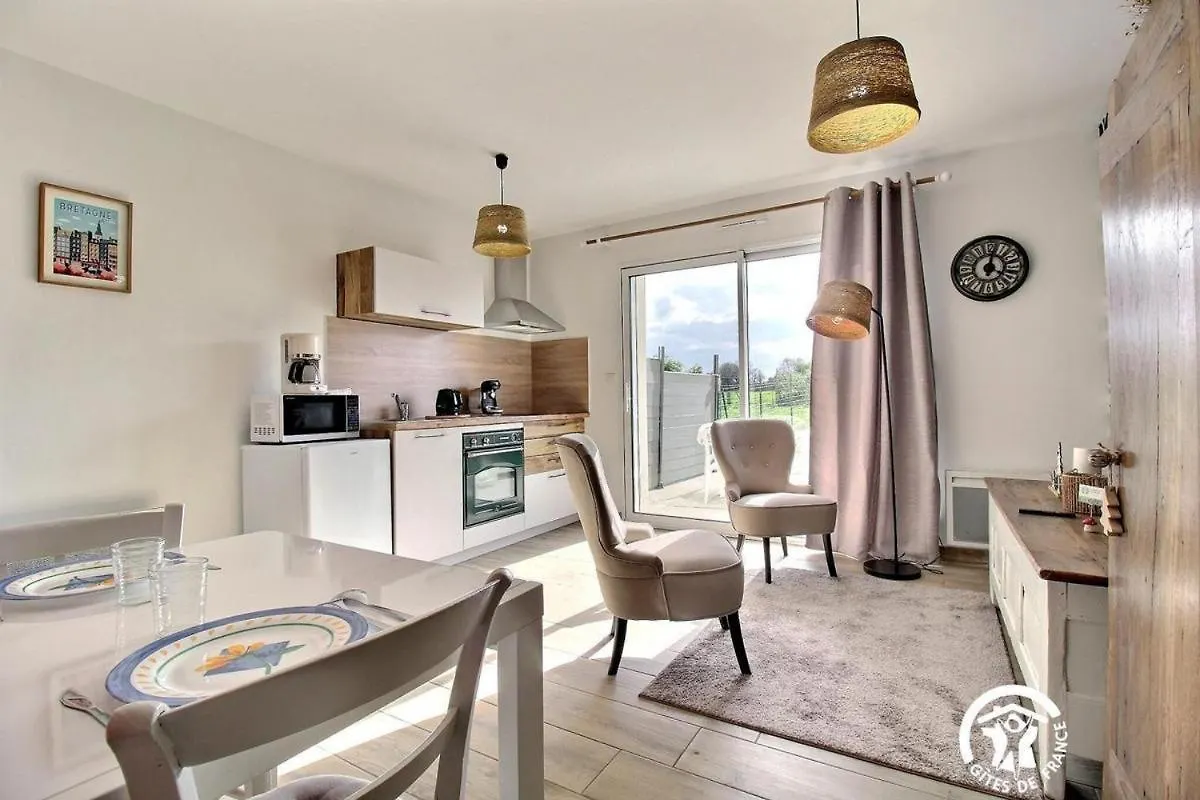 Holiday home Gite De Marguerite Neant-sur-Yvel