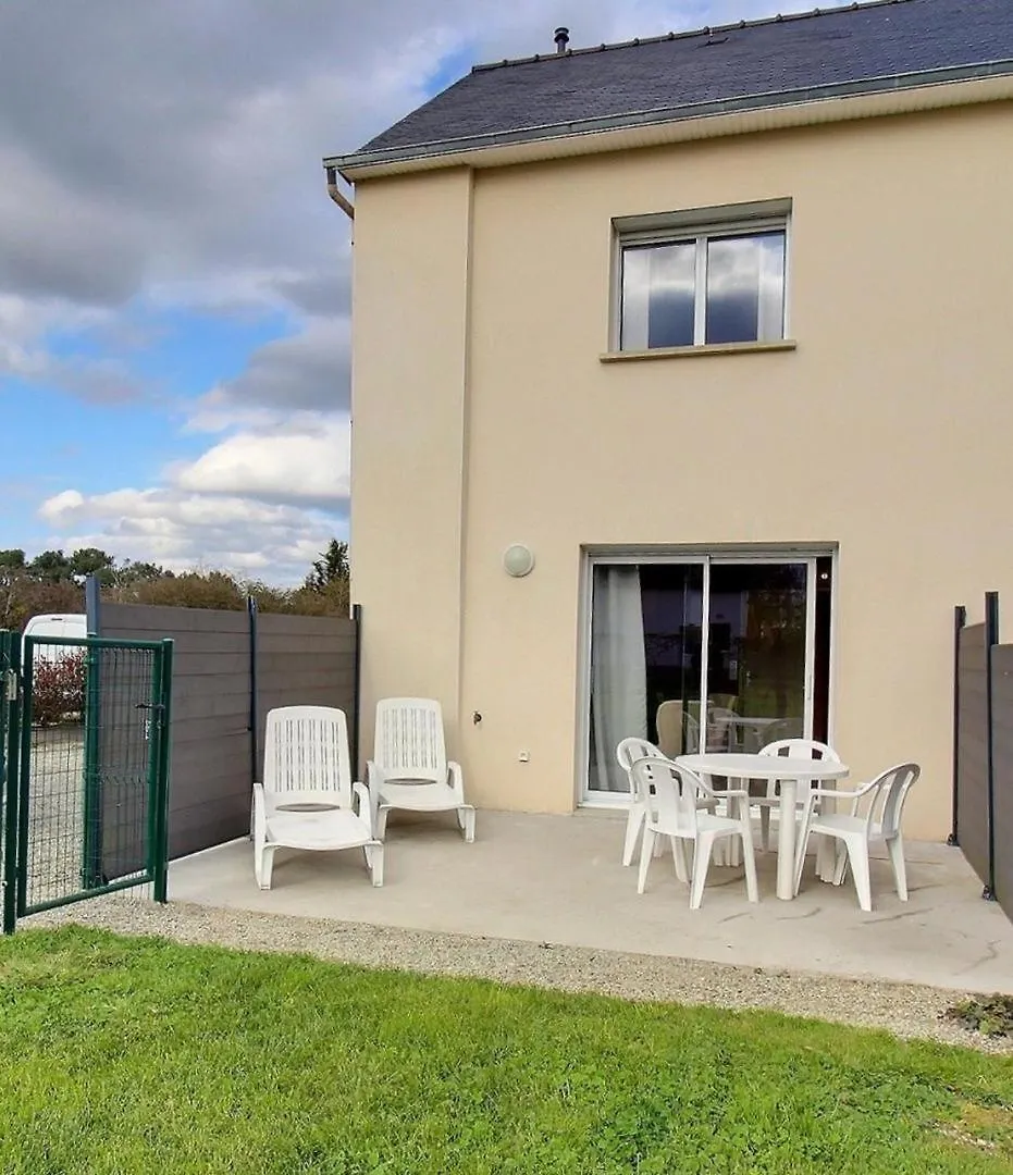 Gite De Marguerite Neant-sur-Yvel Holiday home